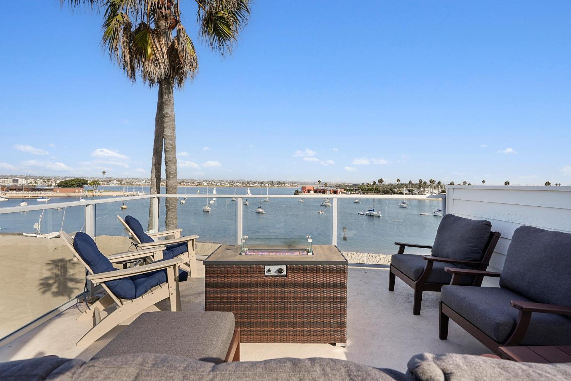 Stunning Bayfront Condo With Gorgeous Views, Garage, Massive Roof Deck & Ac - Dogs Welcome! San Diego Bagian luar foto