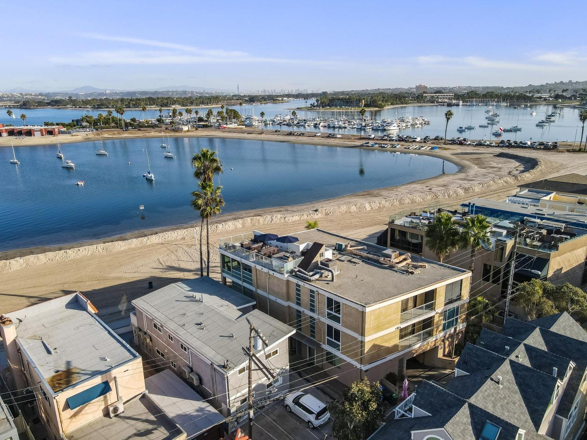 Stunning Bayfront Condo With Gorgeous Views, Garage, Massive Roof Deck & Ac - Dogs Welcome! San Diego Bagian luar foto