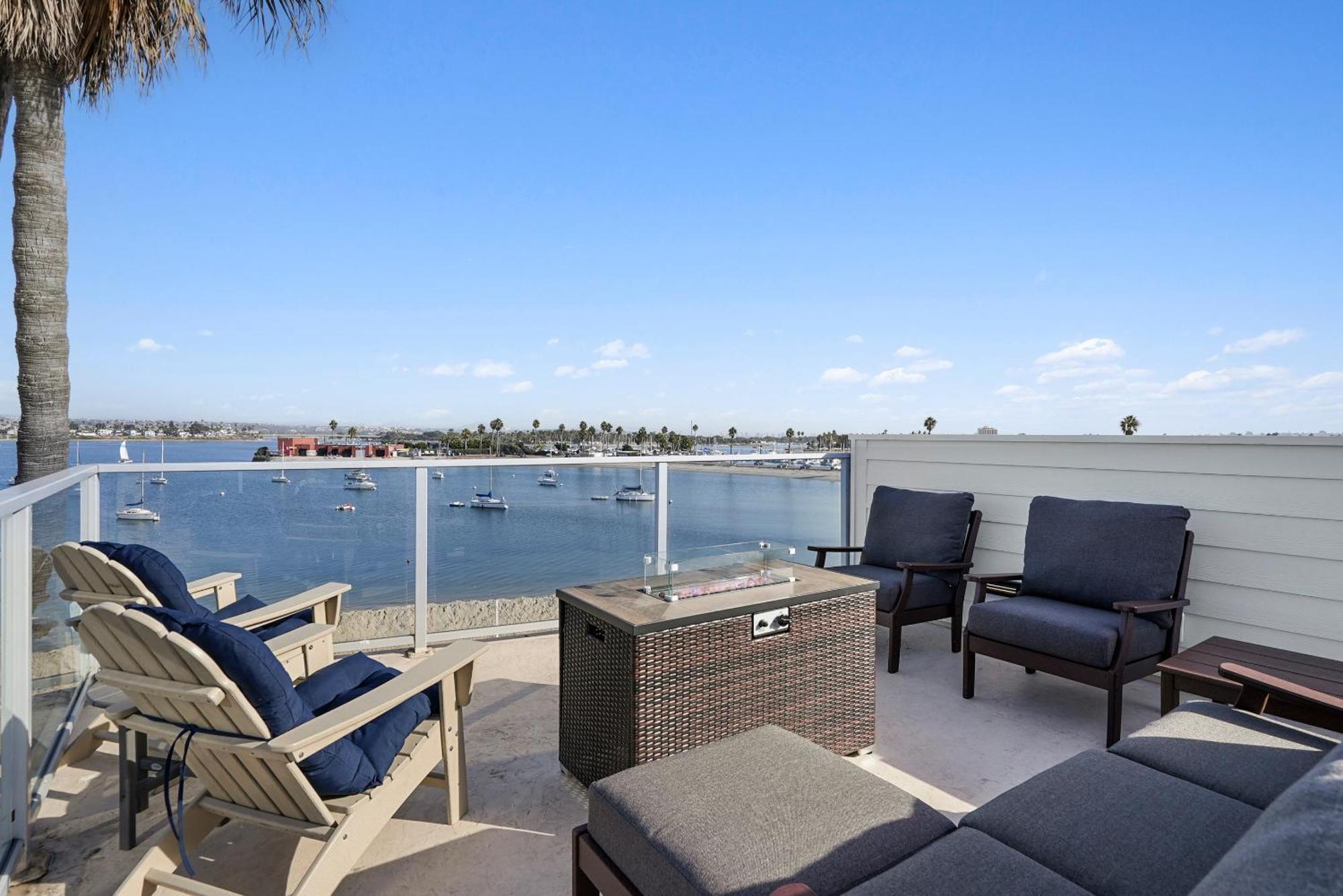 Stunning Bayfront Condo With Gorgeous Views, Garage, Massive Roof Deck & Ac - Dogs Welcome! San Diego Bagian luar foto