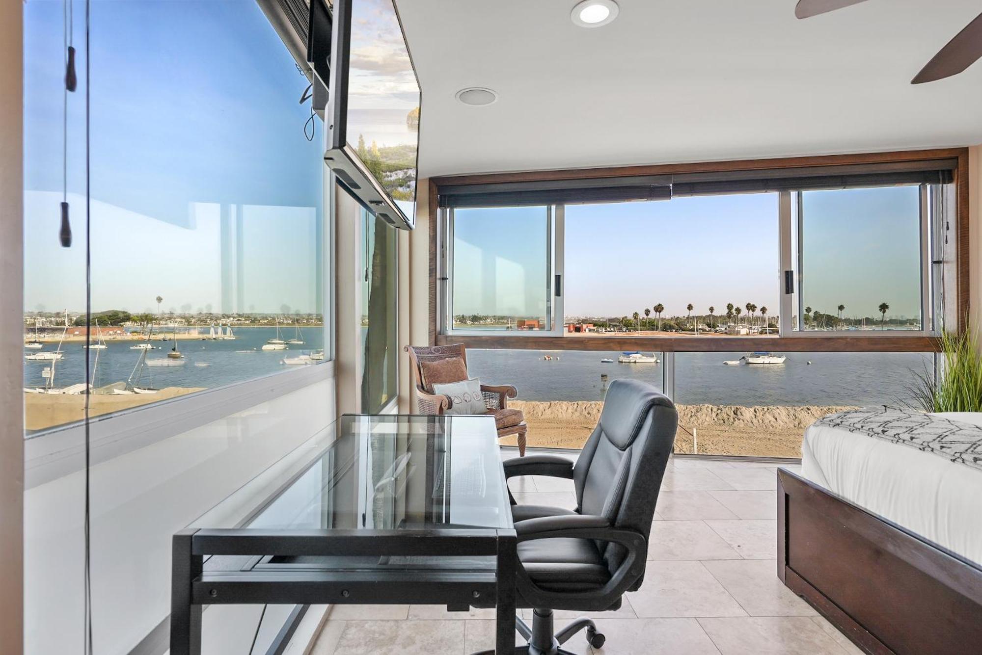 Stunning Bayfront Condo With Gorgeous Views, Garage, Massive Roof Deck & Ac - Dogs Welcome! San Diego Bagian luar foto