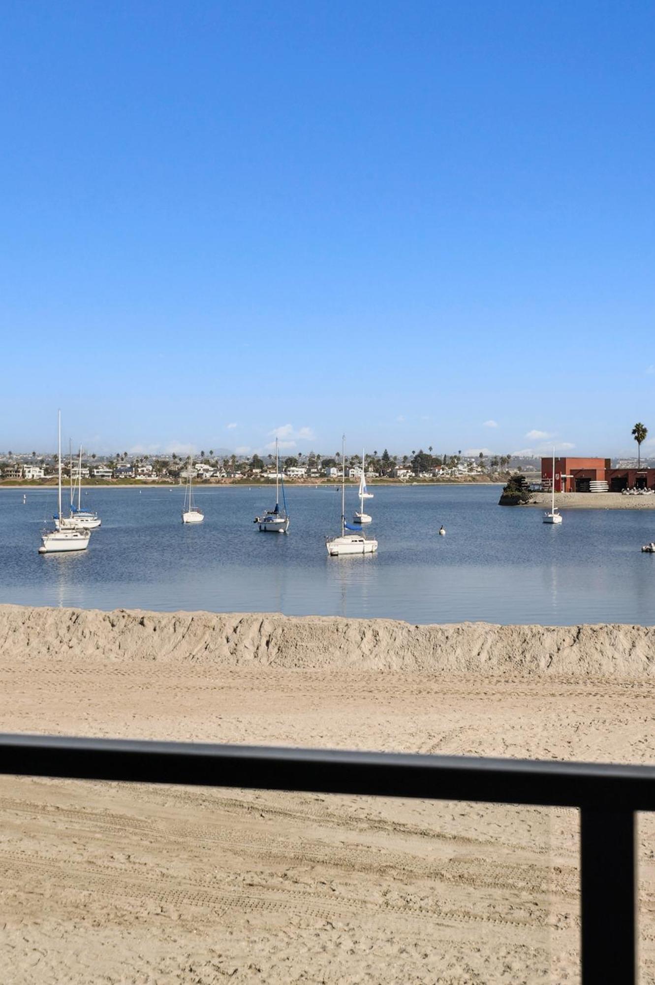 Stunning Bayfront Condo With Gorgeous Views, Garage, Massive Roof Deck & Ac - Dogs Welcome! San Diego Bagian luar foto