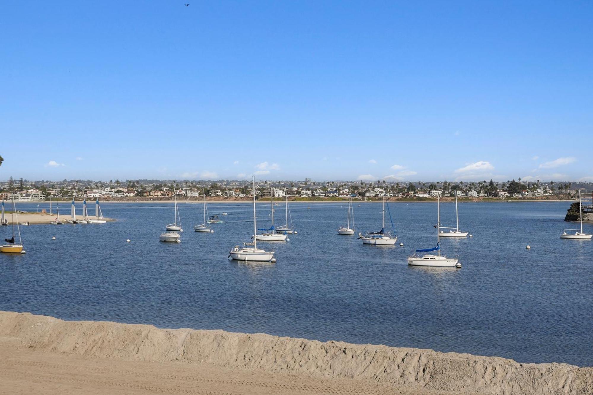 Stunning Bayfront Condo With Gorgeous Views, Garage, Massive Roof Deck & Ac - Dogs Welcome! San Diego Bagian luar foto